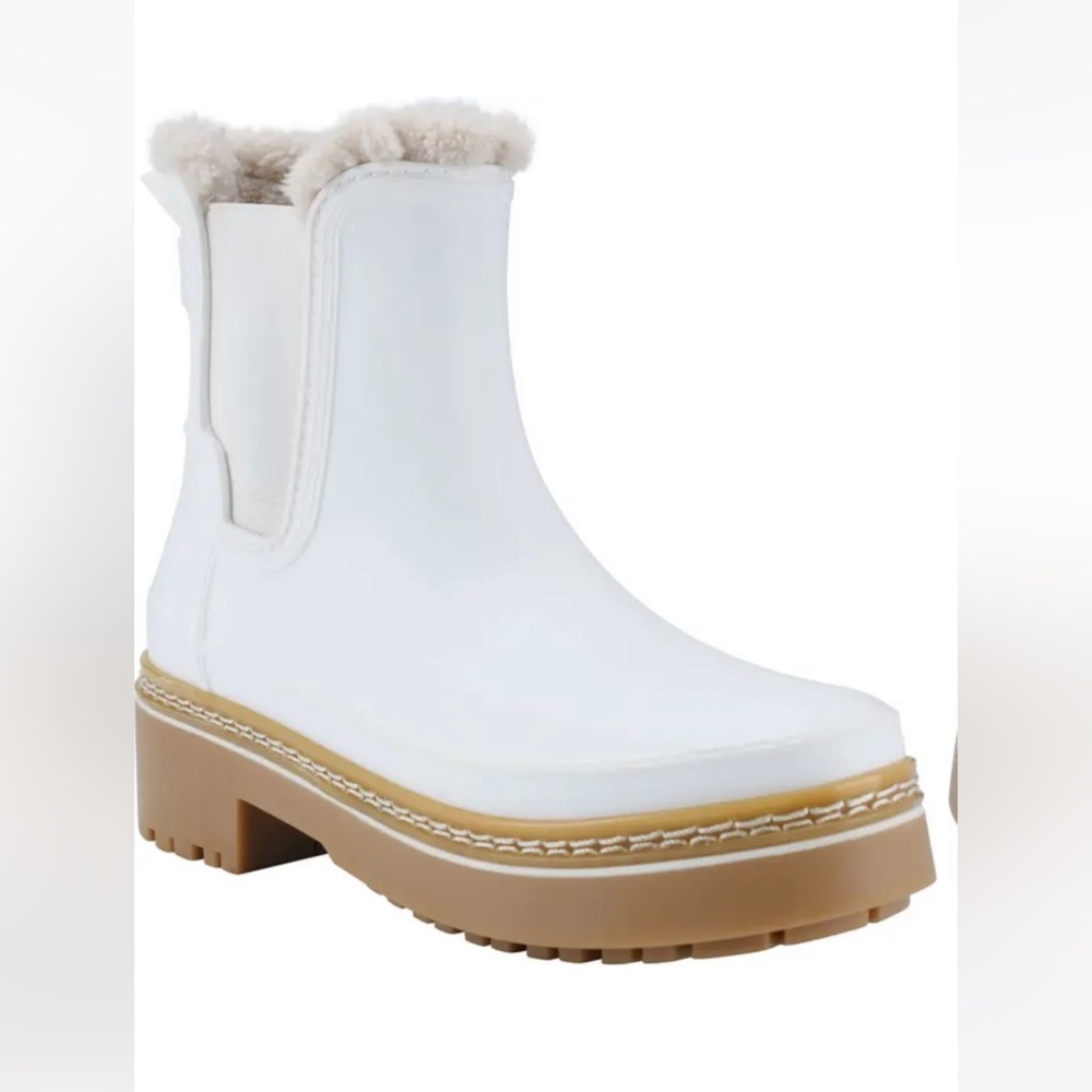 NIB Marc Fisher LTD Fargo waterproof boots